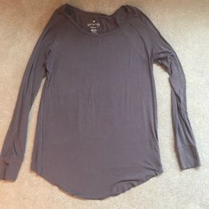 Soft and sexy American eagle shirt